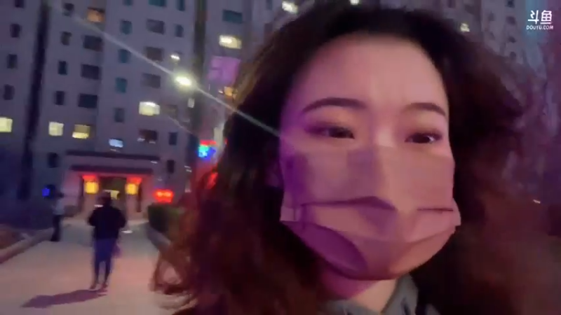 【2022-04-10 19点场】小乃丸：【黄金双倍】自己出来吃火锅啦