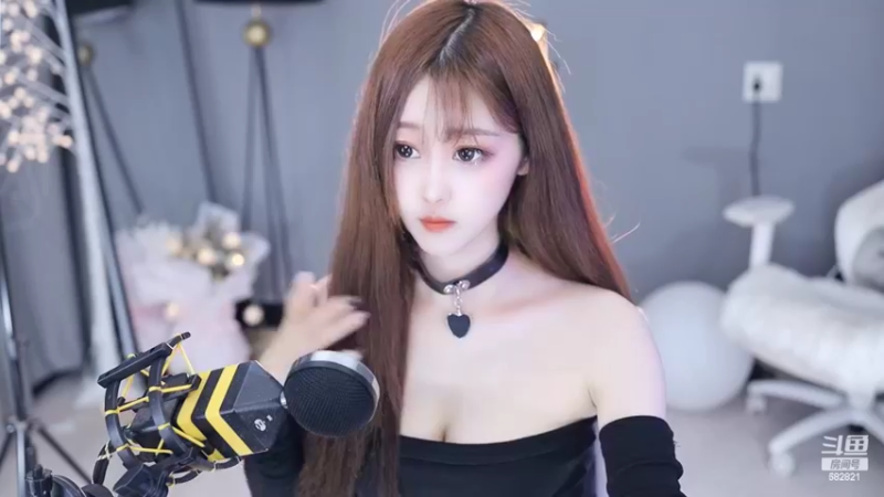 【2022-04-11 15点场】苏小懒38D：40星冲荣耀了嘤嘤嘤