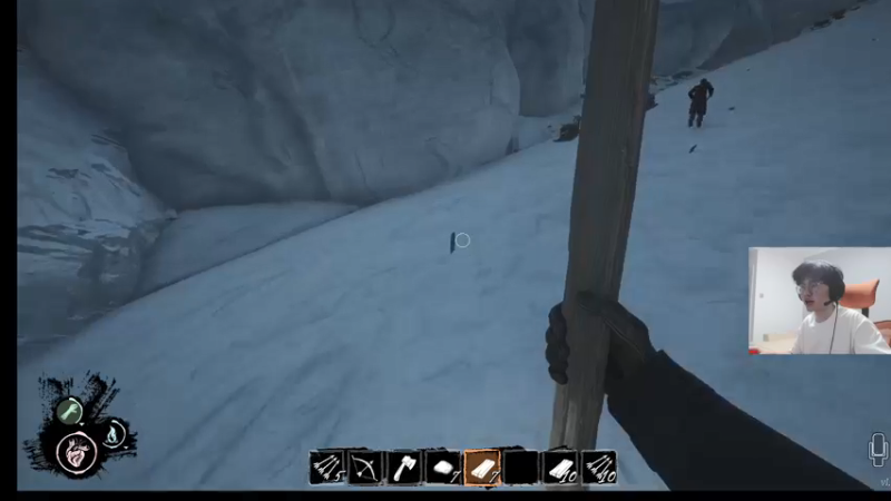 【2022-04-11 01点场】何二抛zZ：2pao：我要求上主菜!