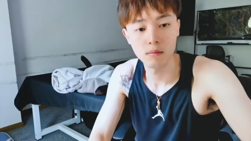 【2022-04-11 10点场】解说十一：解说十一：不听不听