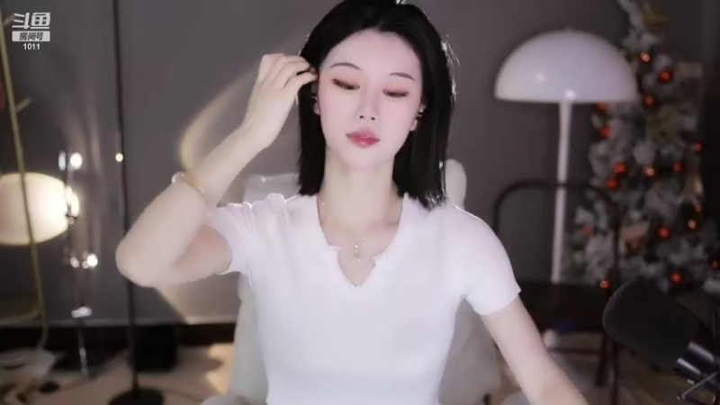 【2022-04-13 20点场】青台miss：希望大家天天开心~ 1011