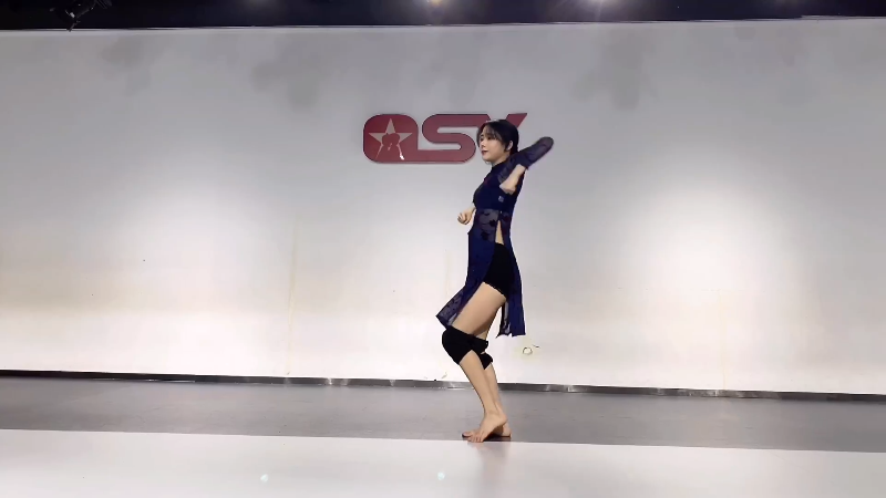 【舞蹈】沫沫同学丶的精彩时刻 20220414 09点场