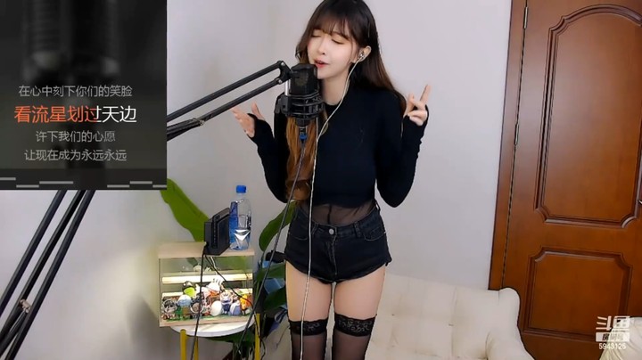 十四小天使美女小姐姐翻唱真好听啊