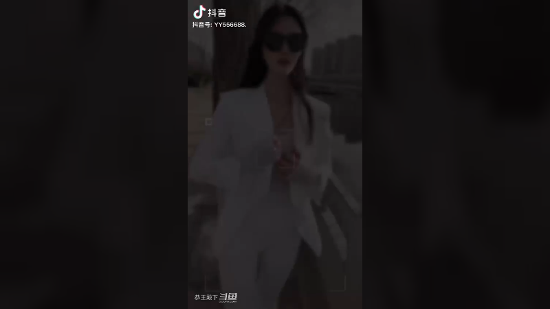 恭王小团队之老四 - （没点体重非得吹跑了#微胖女生 #爱笑的人运气不会差）