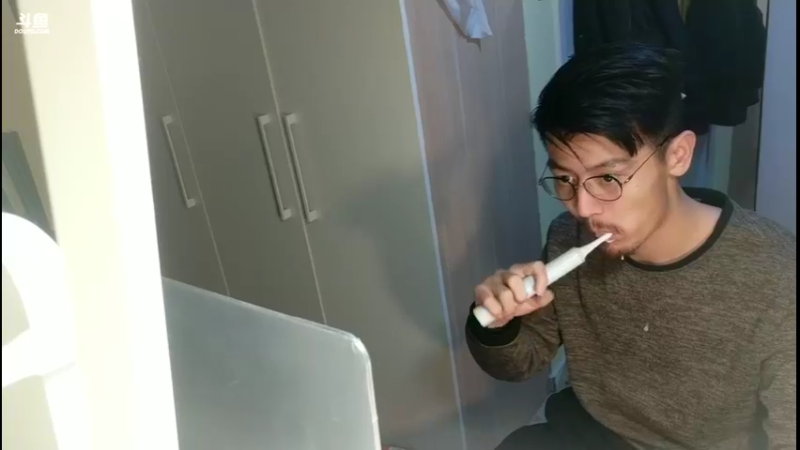 【2022-04-08 23点场】Z火炎炎123：封闭在家办公的摄像头