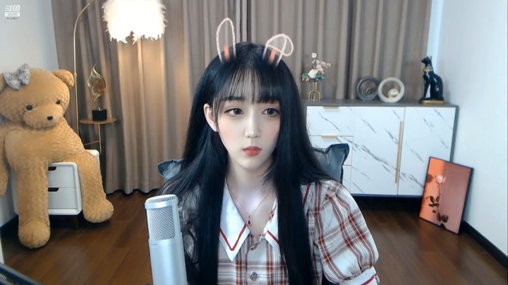 美女兔兔真可爱，好看啊