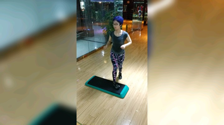 Zero活的小胖子发布了一个斗鱼视频2022-04-16