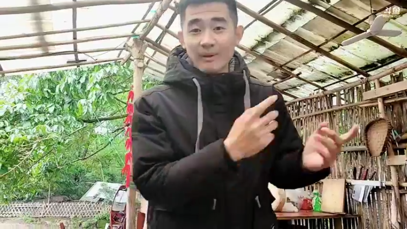 【2022-04-17 14点场】川味箩卜：18点接最美小姐姐~