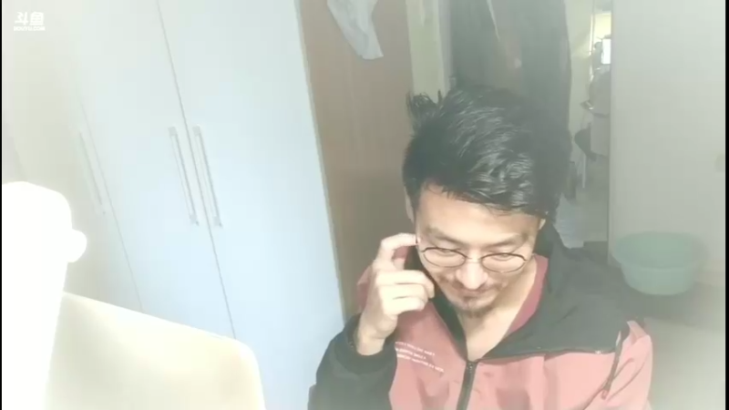 【2022-04-14 15点场】Z火炎炎123：封闭在家办公的摄像头