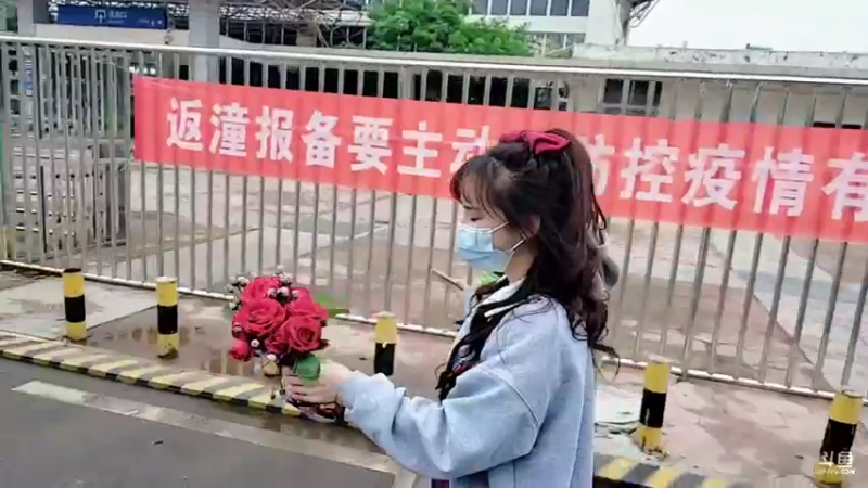 【2022-04-17 18点场】川味箩卜：欢迎钰儿小姐姐来基地~
