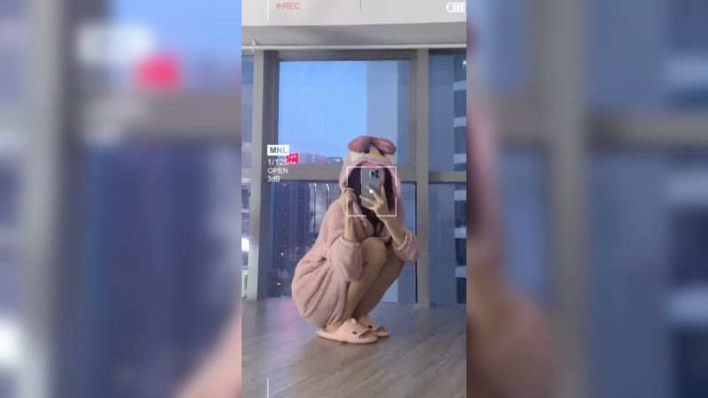 新赛季等了三个小时没有等到______（对号入座）