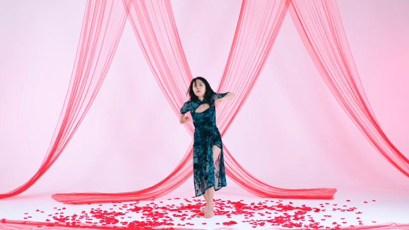 我在斗鱼看沫沫同学丶直播舞蹈