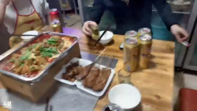【2022-04-21 02点场】叶子长青K：长青派火猫 作息紊乱 出门觅食