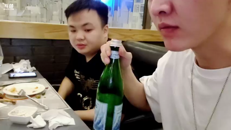 【2022-04-23 18点场】赛文柒Seven：祝大家周末快乐