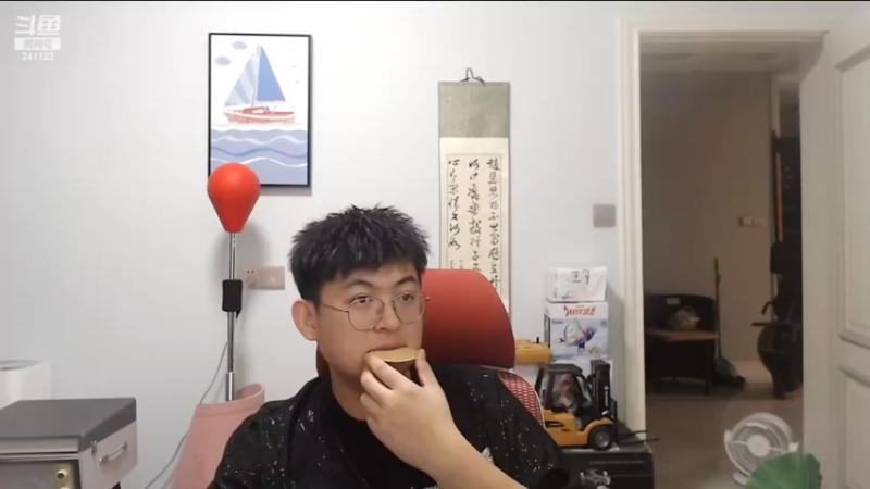 【2022-04-22 22点场】火力堂主：周末愉快各位！老板！