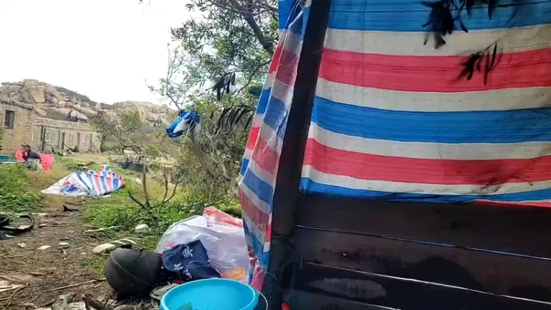 【2022-04-23 10点场】逐梦兄弟：《荒岛余生》第10天 想去观音桥的第3天