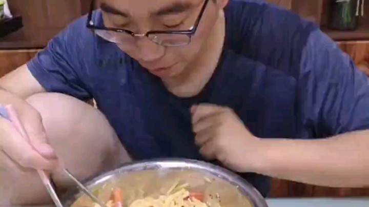 饿了