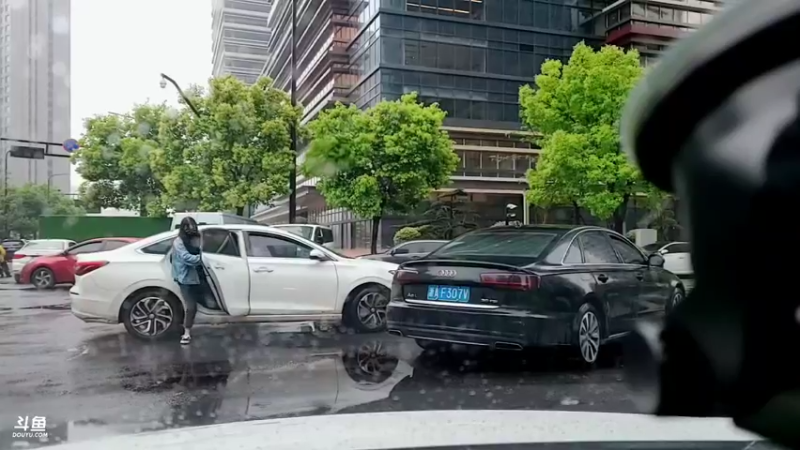 【2022-04-23 14点场】赛文柒Seven：祝大家周末快乐