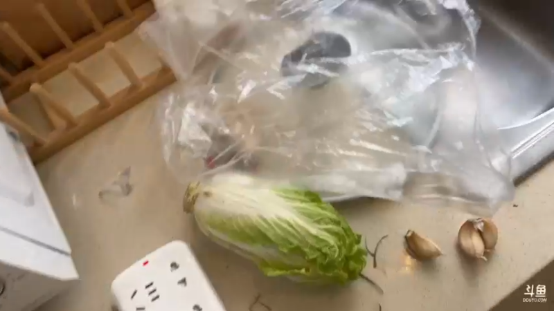 【2022-04-23 16点场】一番少侠29：即将拥有马甲线的299