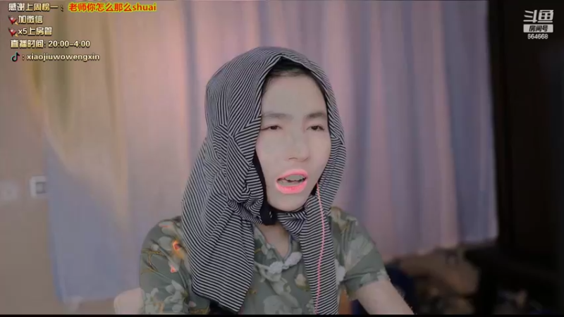【2022-04-25 01点场】小酒窝翁馨：爱健身，爱做饭的可爱妹妹