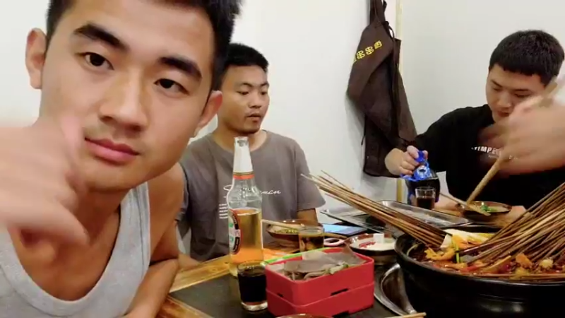 【2022-04-25 23点场】川味箩卜：《奔跑吧，猛男》终点在哪里