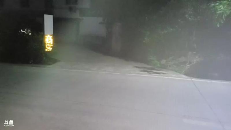 【2022-04-26 20点场】逐梦兄弟：基地宿便播播～