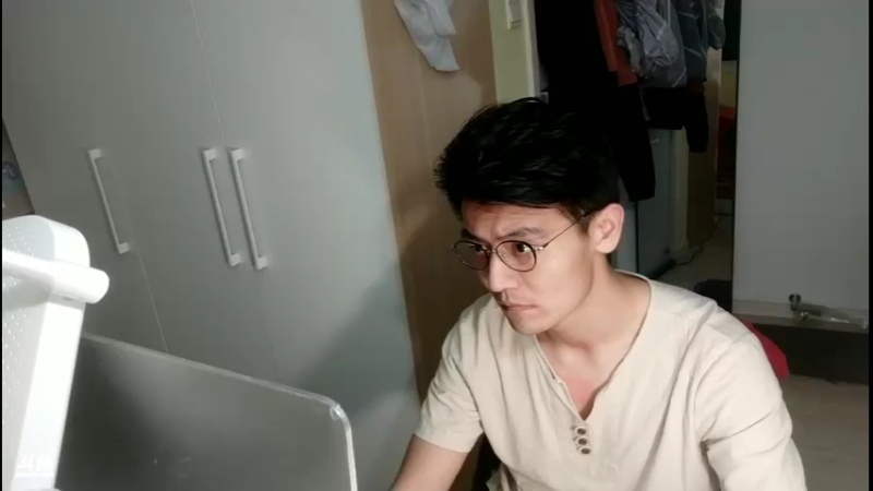 【2022-04-26 01点场】Z火炎炎123：封闭在家办公的摄像头