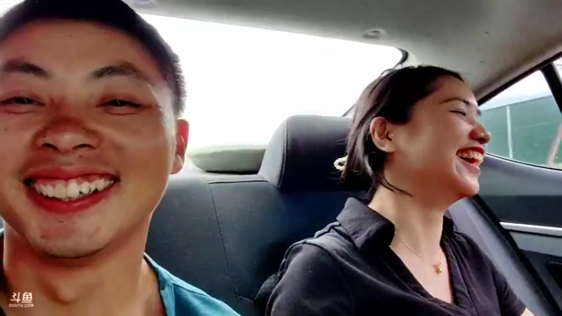 【2022-04-27 14点场】逐梦兄弟：牙小宝的快乐生活