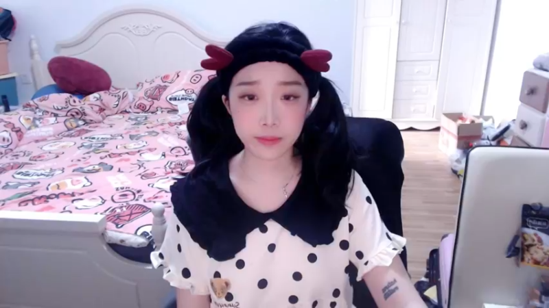 【2022-04-26 15点场】肉仔OvO：打卡首选上车券！！贝比萌~