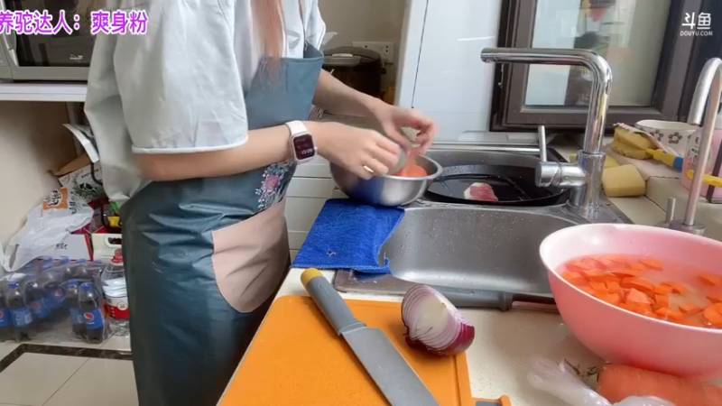 【2022-04-27 12点场】骆歆冲冲冲：骆歆：品尝米其林美食