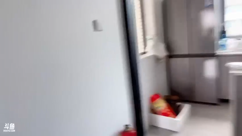 【2022-04-28 12点场】主播阿郎：海南海口玩