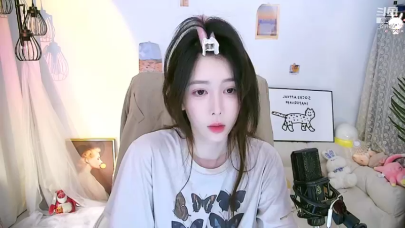 【2022-04-28 23点场】晒网的慧儿呀：旺仔永远都快乐