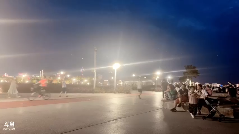 【2022-04-29 19点场】主播阿郎：海南海口卖唱