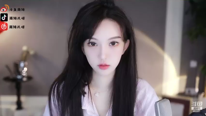 【2022-04-29 20点场】南妹儿呀：你好这里是火焰山