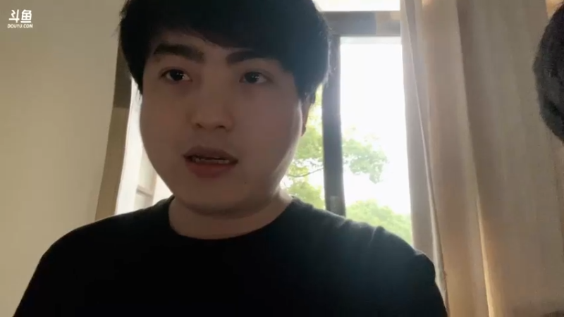 【2022-04-30 17点场】左小亮丶：226天团出动，炫小龙虾