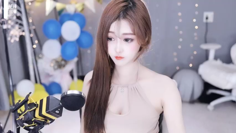 【2022-04-30 15点场】苏小懒38D：呆萌懒妹无敌射手嘎嘎乱杀