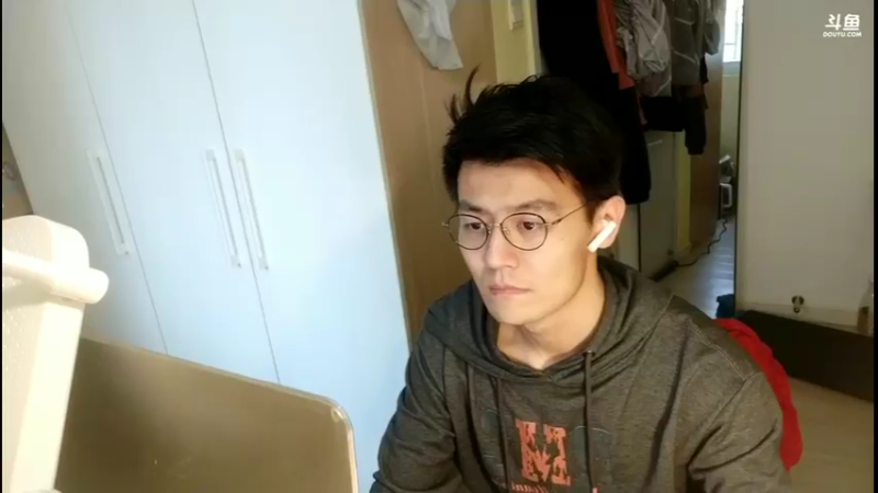 【2022-04-29 14点场】Z火炎炎123：封闭在家办公的摄像头