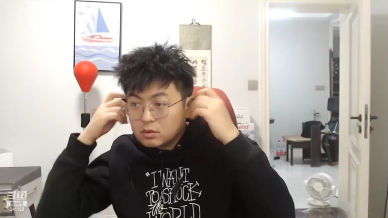 【2022-05-01 15点场】火力堂主：大家五一快乐！！！ 241123