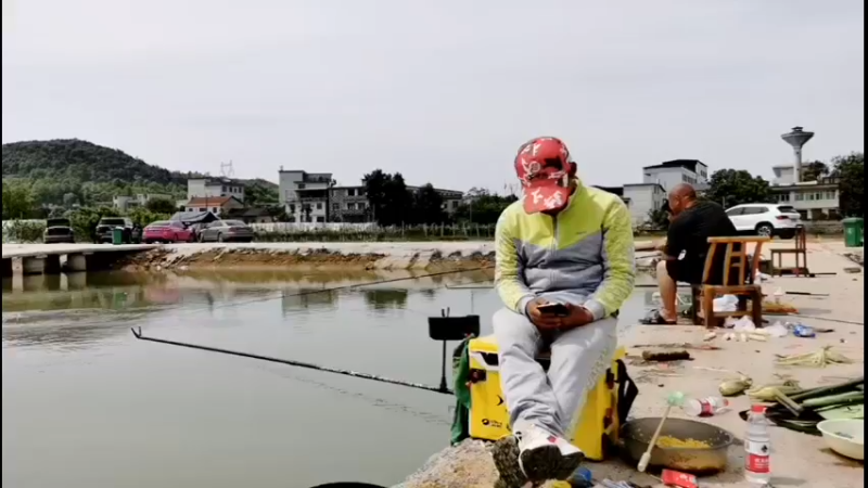 【2022-05-02 10点场】中华户外钓鱼：玉米王1号诱重出江湖