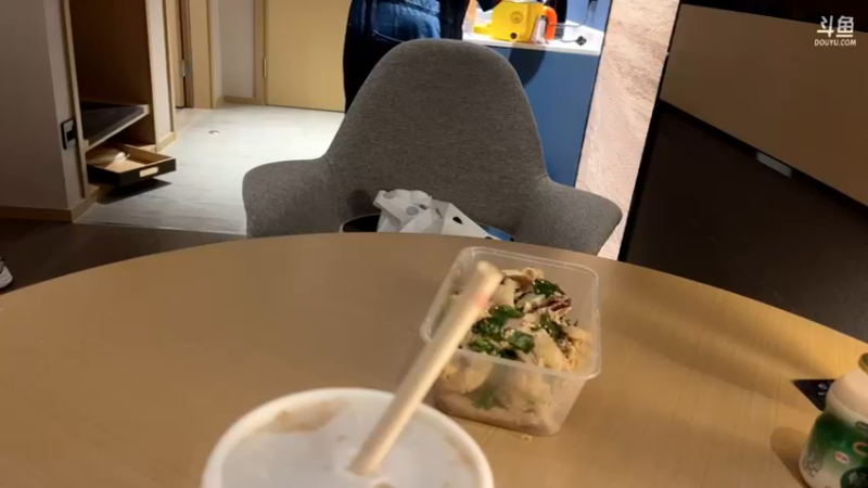 【2022-05-02 19点场】主播阿郎：到厦门啦啦