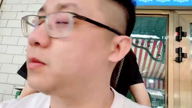 【2022-05-04 16点场】小鱼小鱼吃虾米：喀什美食之旅，明天去塔县
