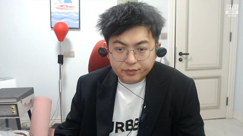 我在斗鱼看火力堂主直播户外