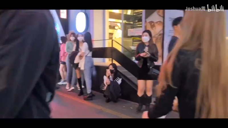 江南Style第4期_抓拍长得像陈潇的小姐姐 - 1.4月27日 (1)(Av256015691,P1)