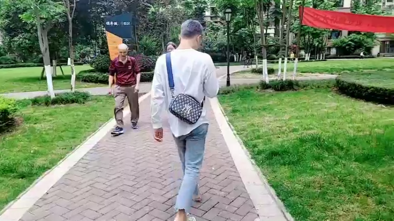 【2022-05-06 12点场】逐梦兄弟：12点开播