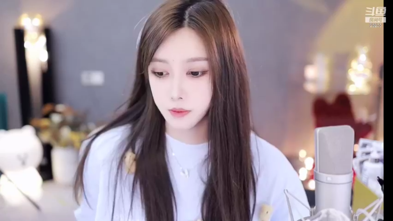 【2022-05-06 14点场】喵小莎：武汉小可爱！~