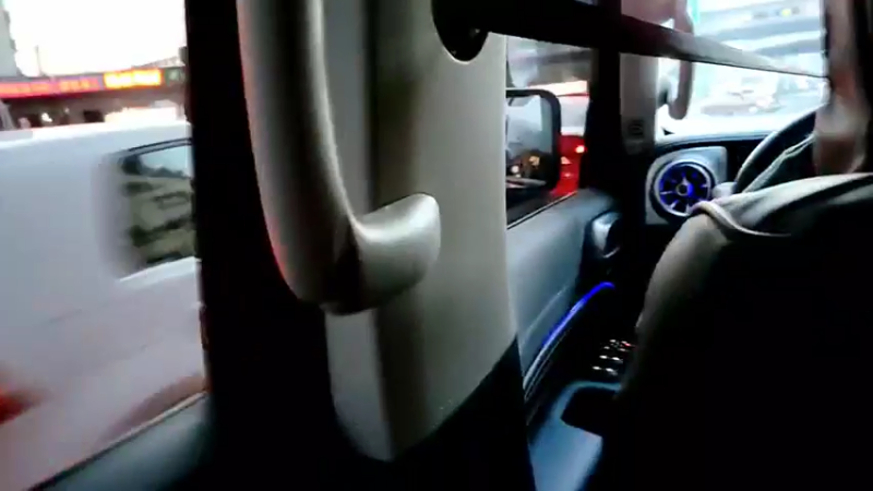 【2022-05-09 21点场】小鱼小鱼吃虾米：抵达乌鲁木齐