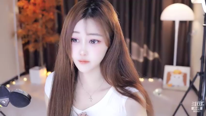 【2022-05-10 15点场】苏小懒38D：呆萌懒妹无敌射手嘎嘎乱沙