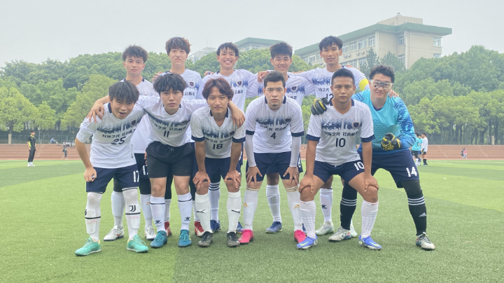 半决赛对法学院