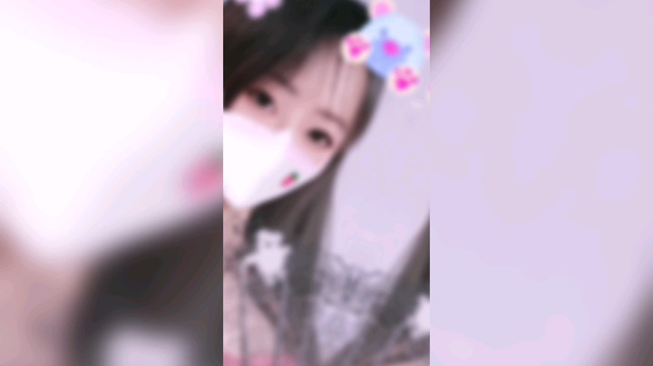 hello虫小虫OwO发布了一个斗鱼视频2022-05-11