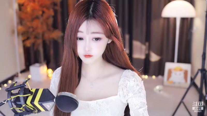 【2022-05-12 15点场】苏小懒38D：呆萌懒妹无敌射手嘎嘎乱沙